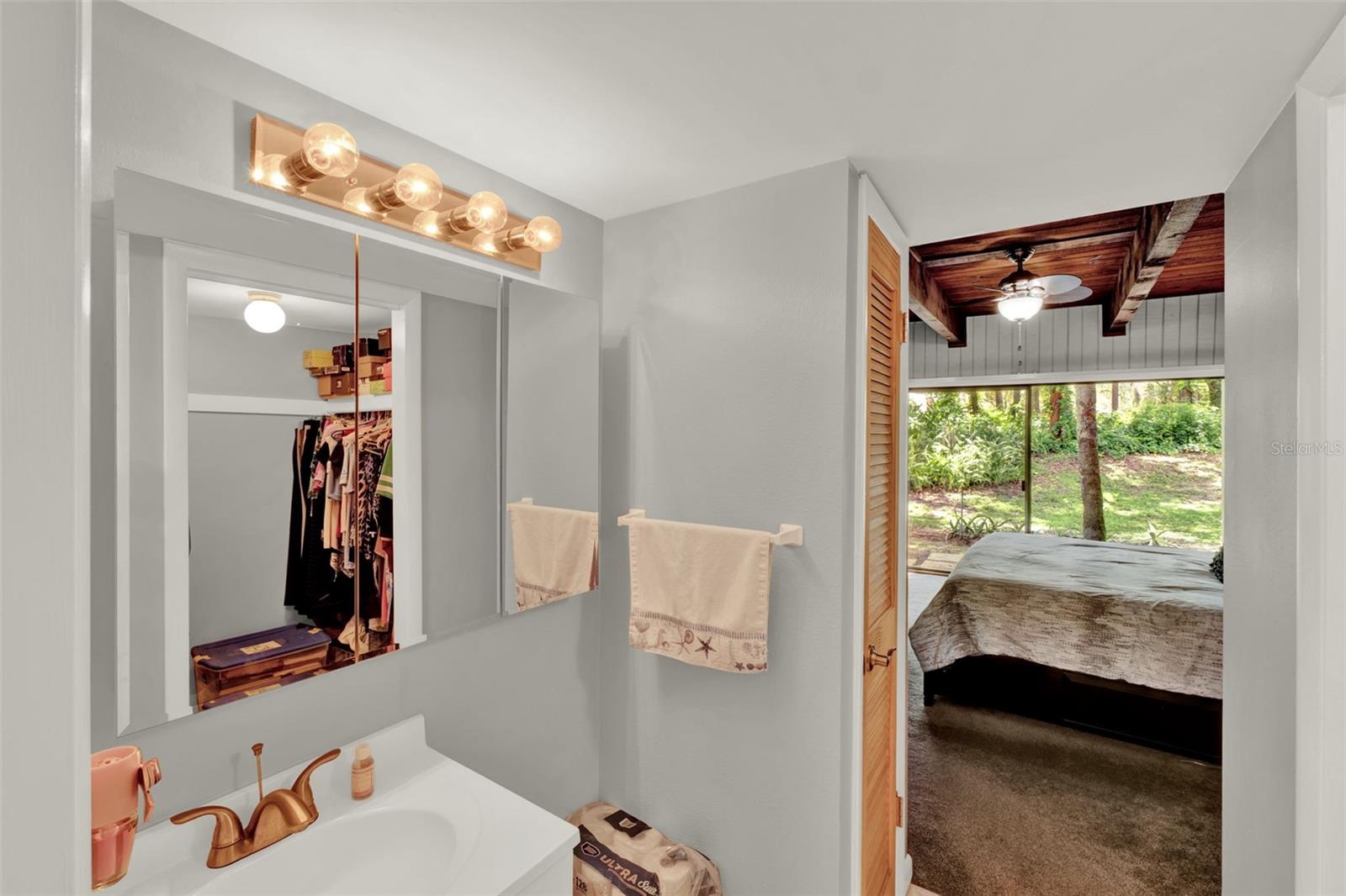 FAIRWAY VILLAS - Residential