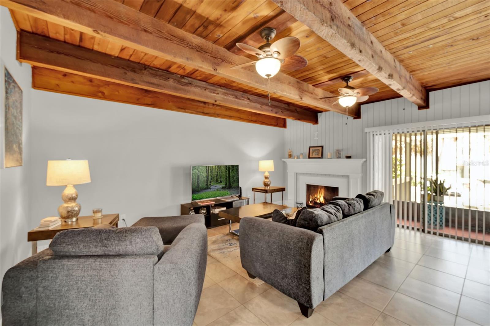 FAIRWAY VILLAS - Residential