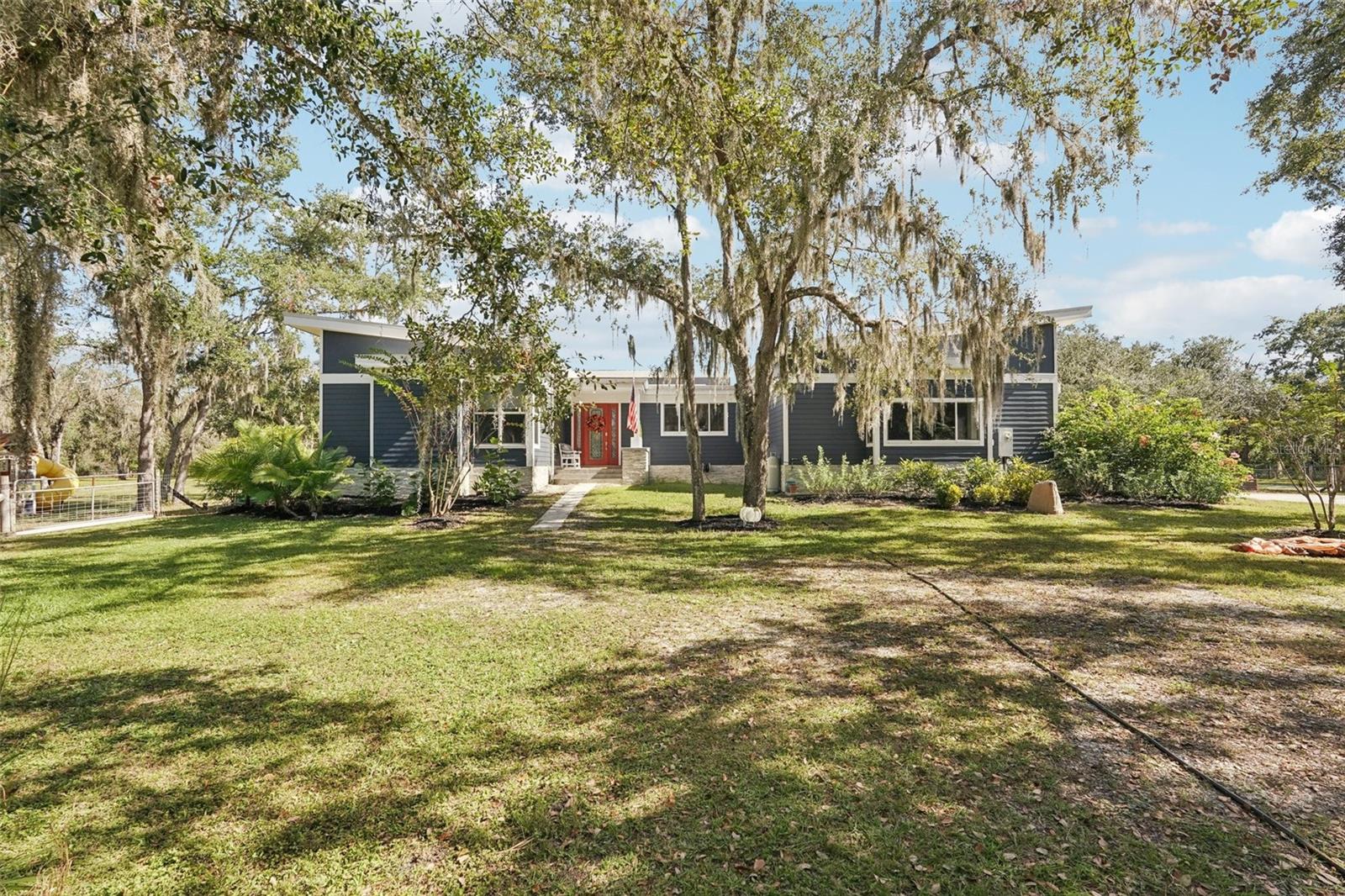 RANCHES AT MOSSY HAMMOCK - Residential