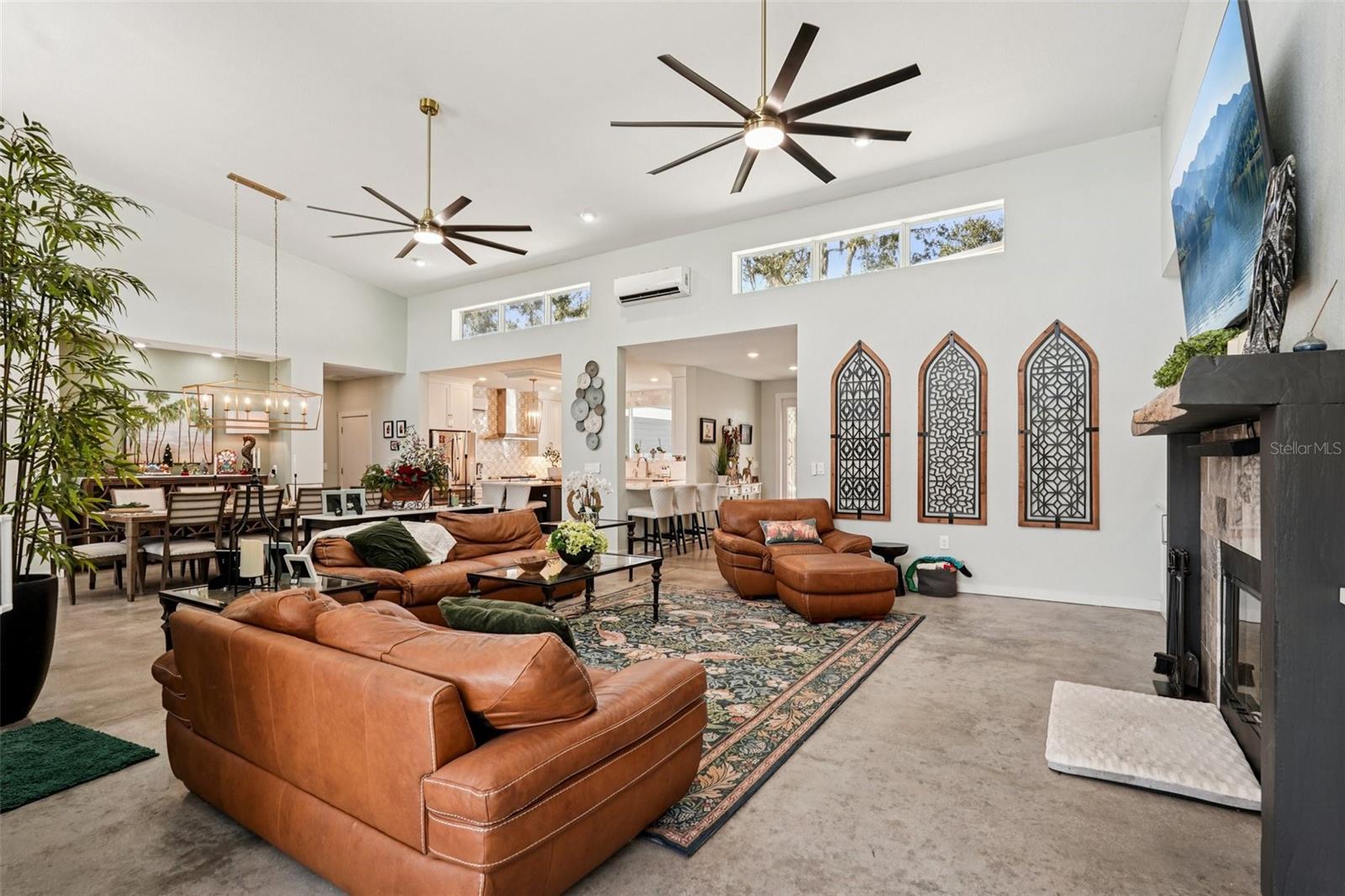 RANCHES AT MOSSY HAMMOCK - Residential