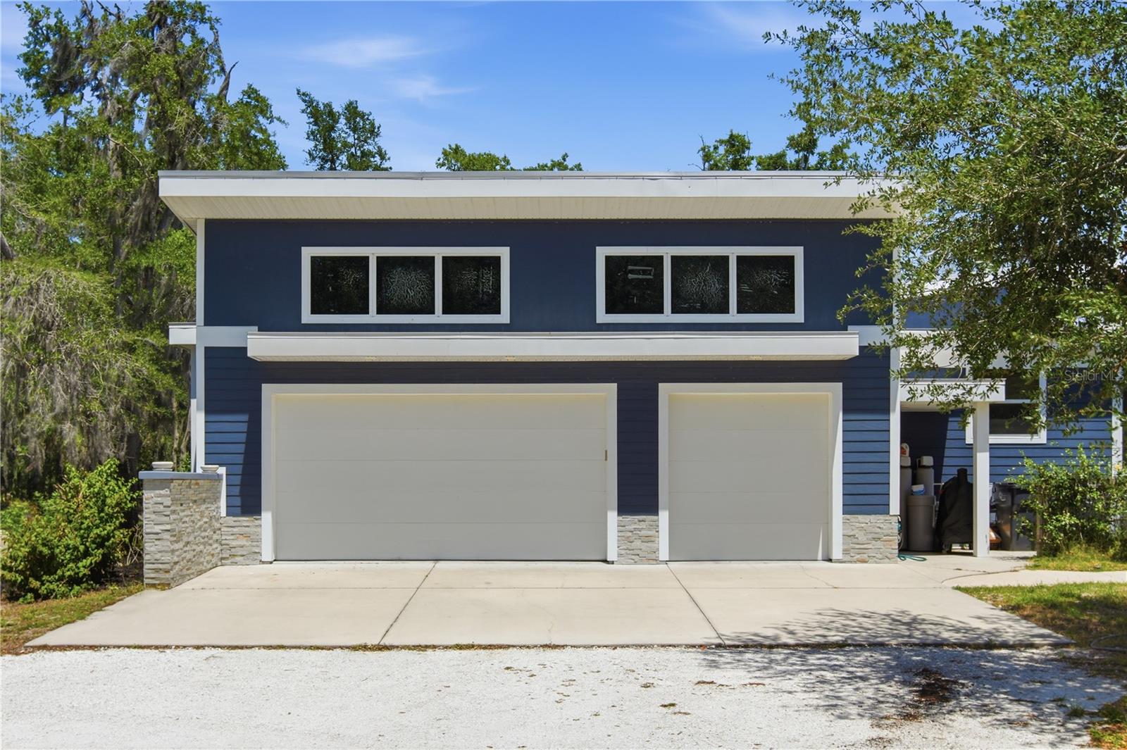 RANCHES AT MOSSY HAMMOCK - Residential