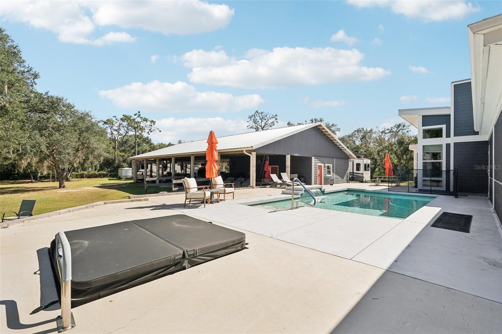 RANCHES AT MOSSY HAMMOCK - Residential