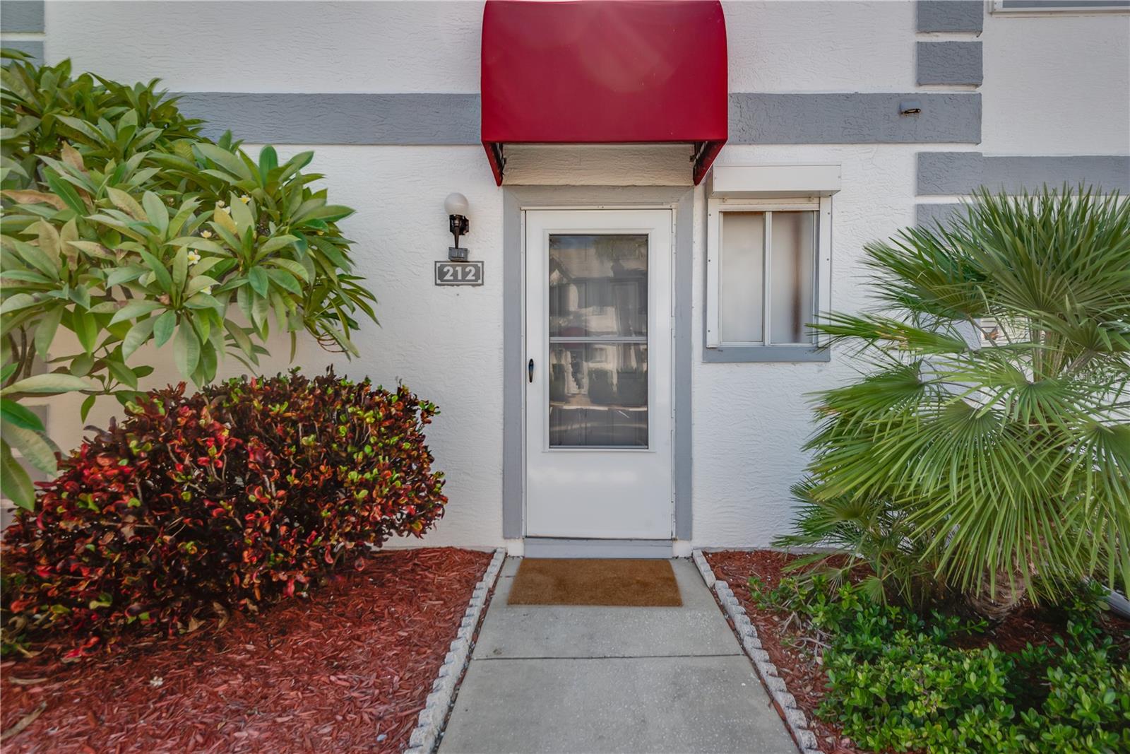 VILLAGES/SEAPORT TWNHSE BLDG 1 - Residential Lease