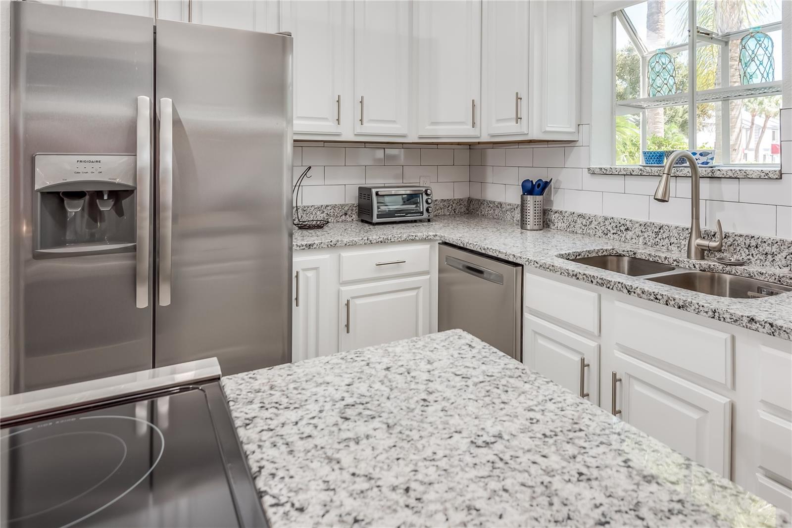 VILLAGES/SEAPORT TWNHSE BLDG 1 - Residential Lease