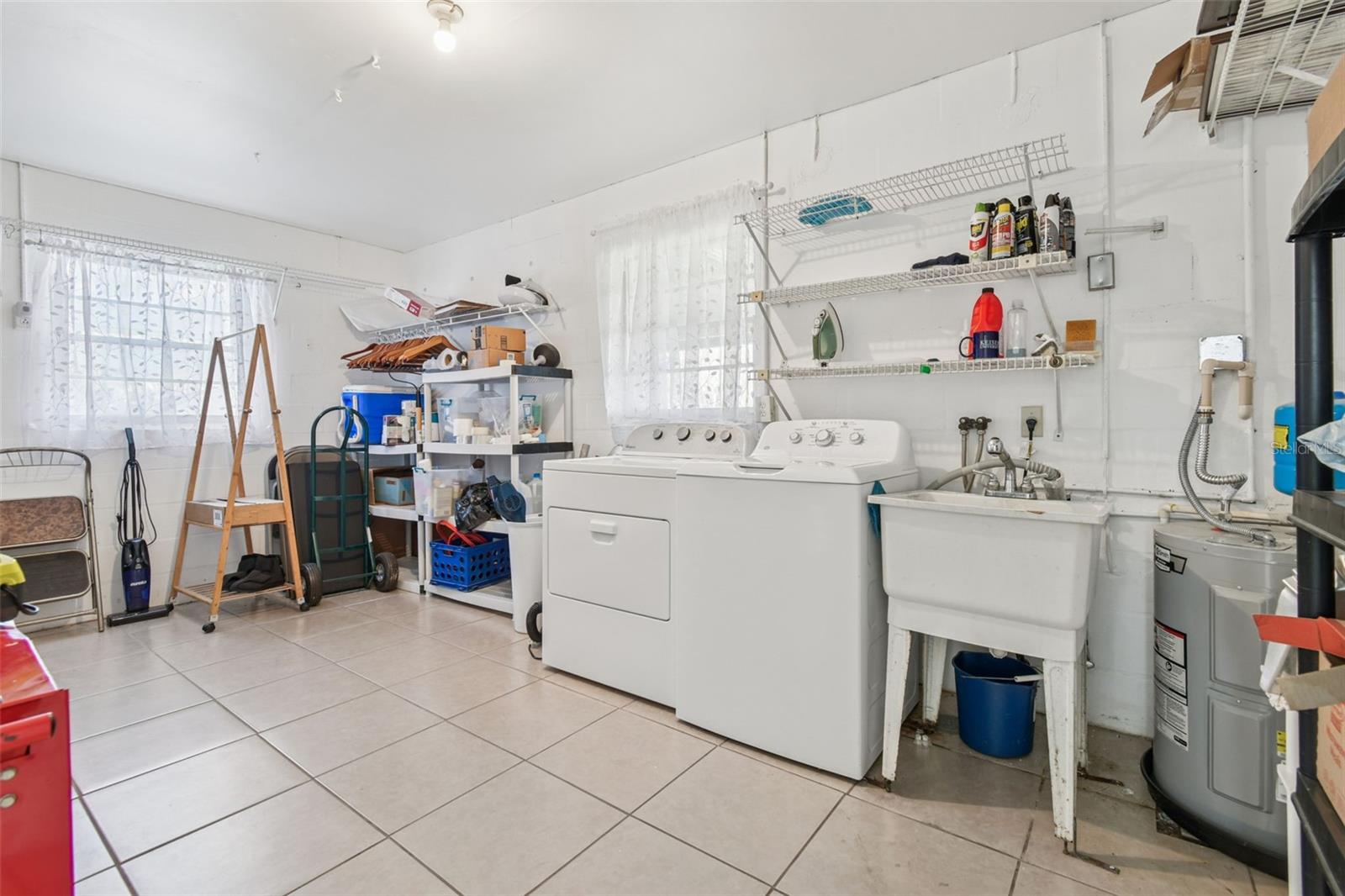 GLOUCESTER N CONDO - Residential