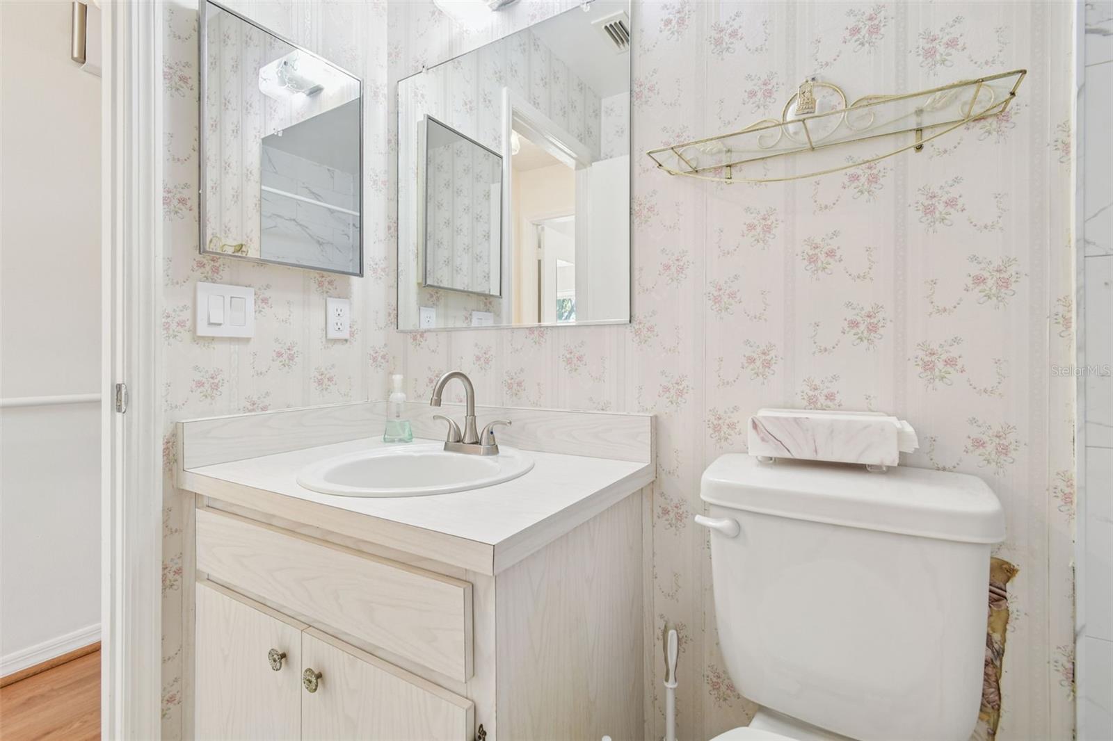 GLOUCESTER N CONDO - Residential