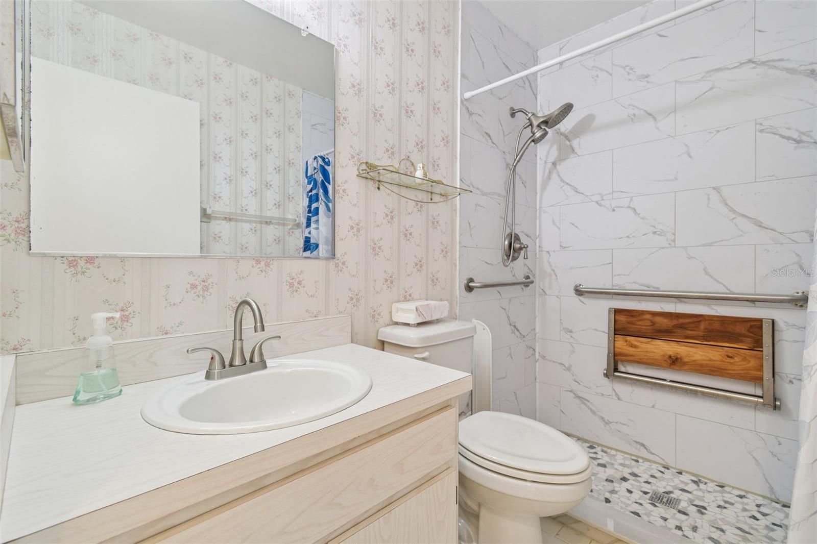 GLOUCESTER N CONDO - Residential