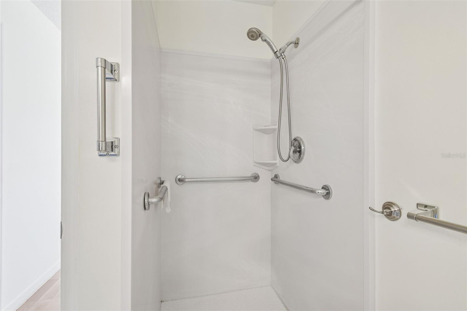 GLOUCESTER N CONDO - Residential