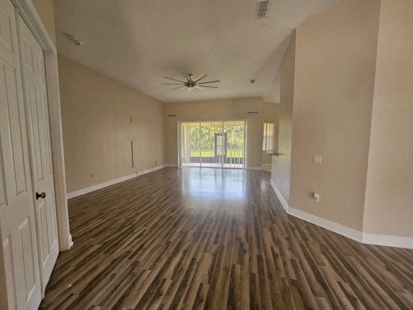 3834 GOLDEN FEATHER WAY