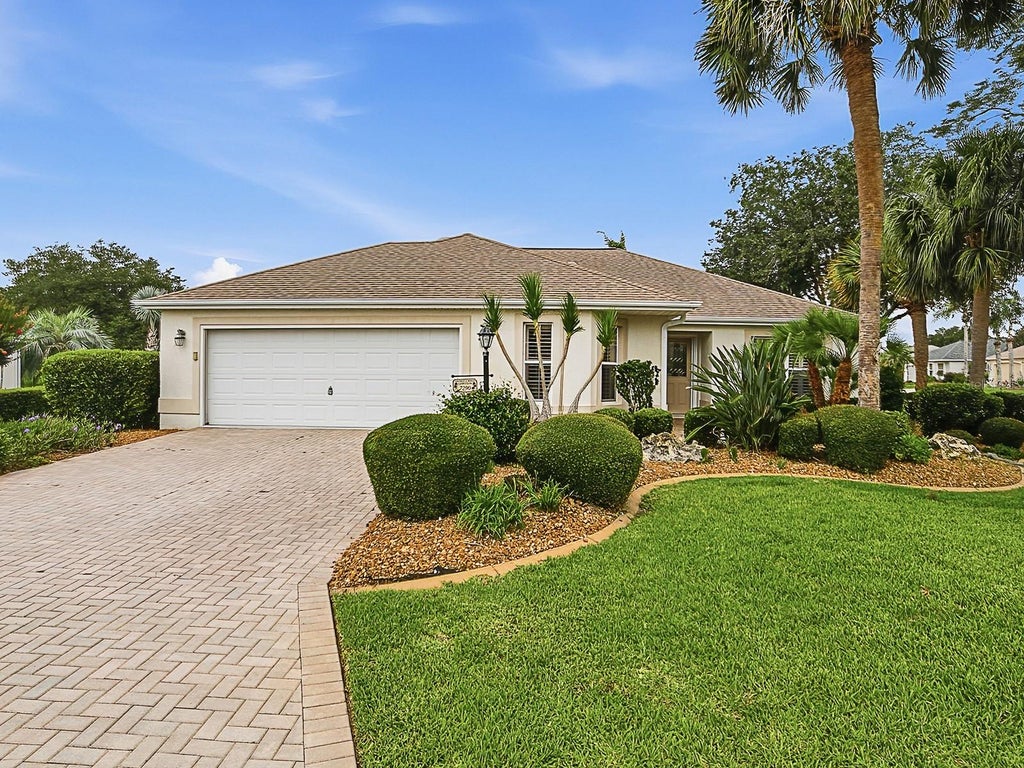 Photo of 7290 SE 172nd Legacy Lane, The Villages, FL 32162 (MLS # G5113376)