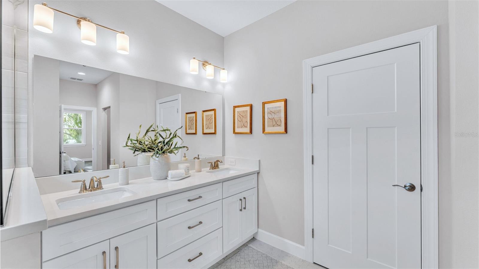 RESERVE AT FAIRWAY OAKS - Residential