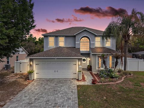 Photo of 359 Pebble Court, Minneola, FL 34715 (MLS # G5111271)