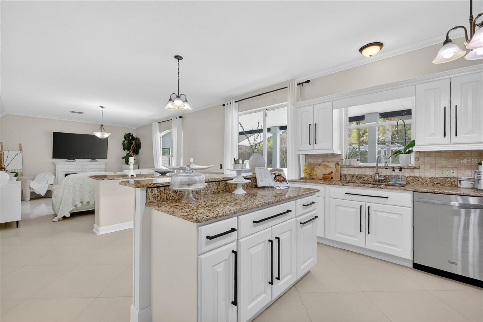 COUNTRY RIDGE - Residential