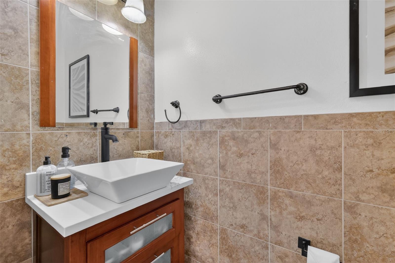 COUNTRY RIDGE - Residential