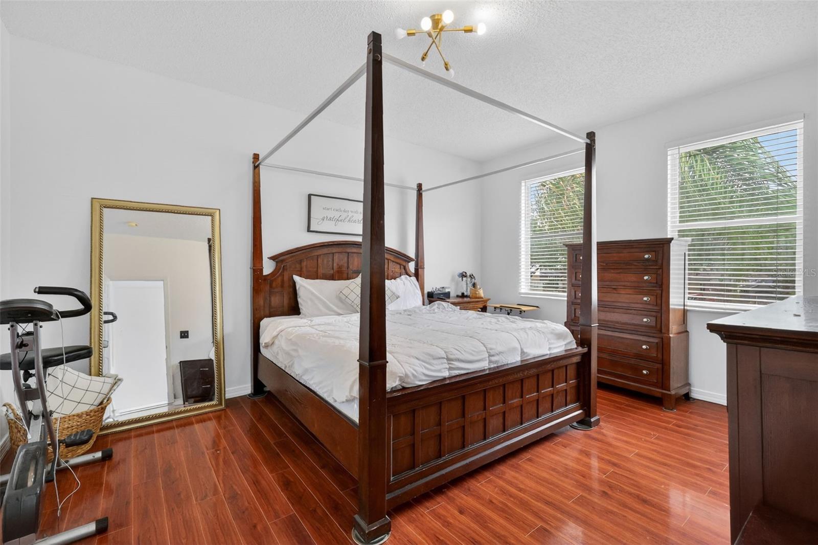 COUNTRY RIDGE - Residential