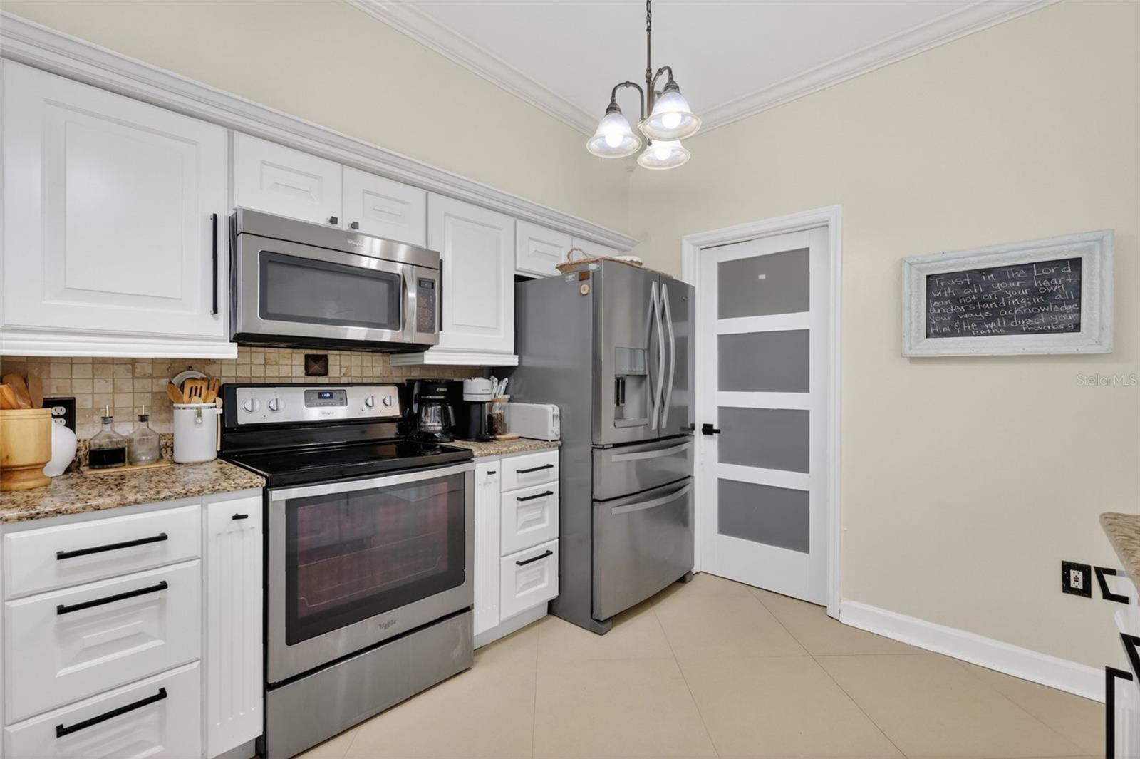 COUNTRY RIDGE - Residential