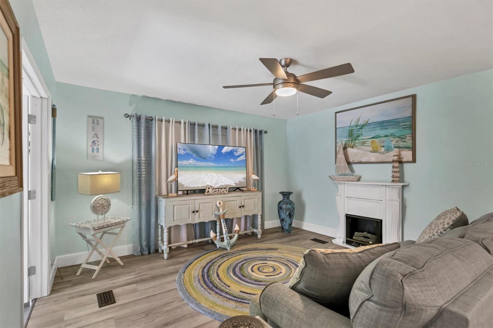 TIDEVUE ESTATES FIRST ADD - Residential