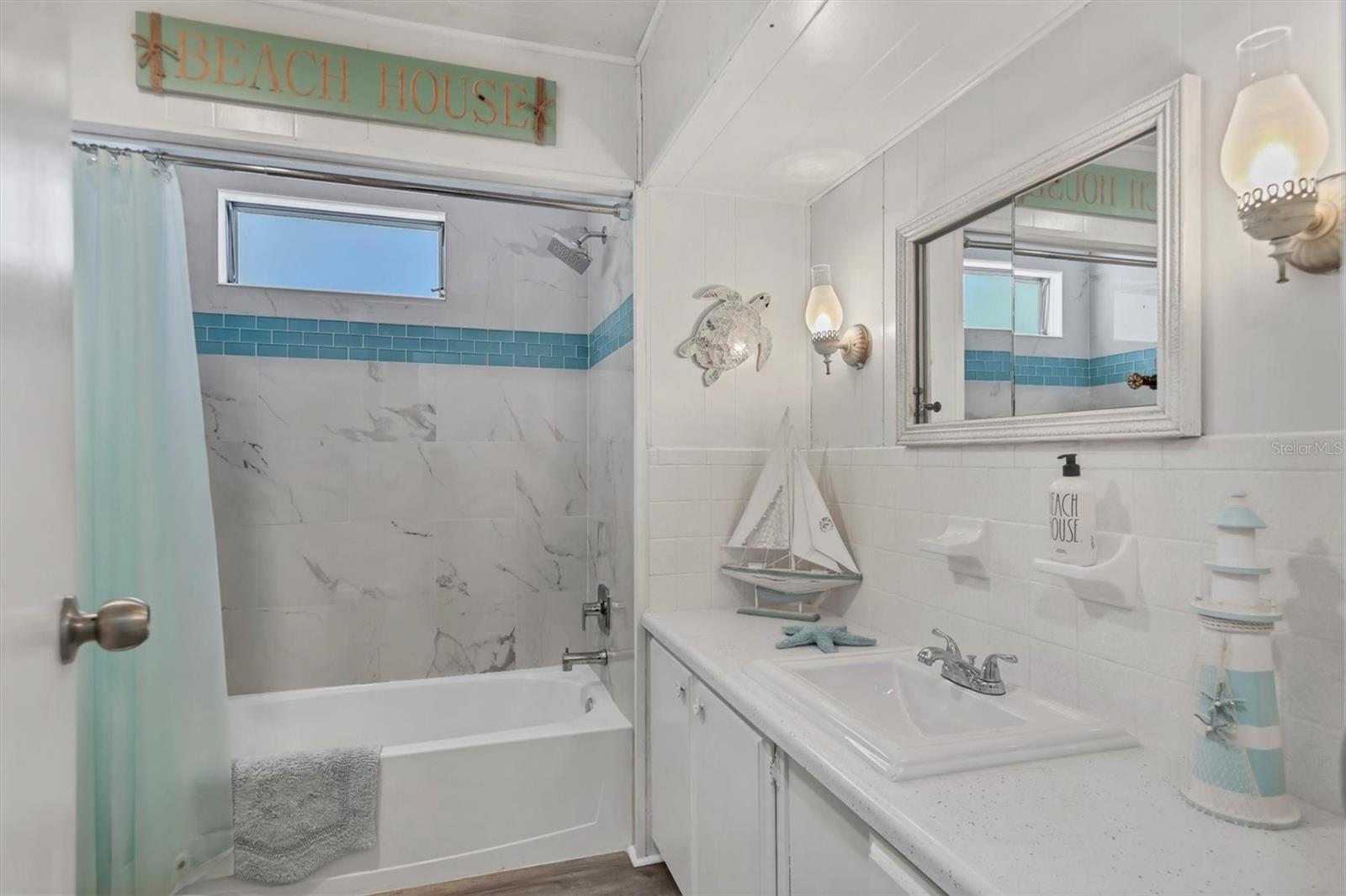 TIDEVUE ESTATES FIRST ADD - Residential