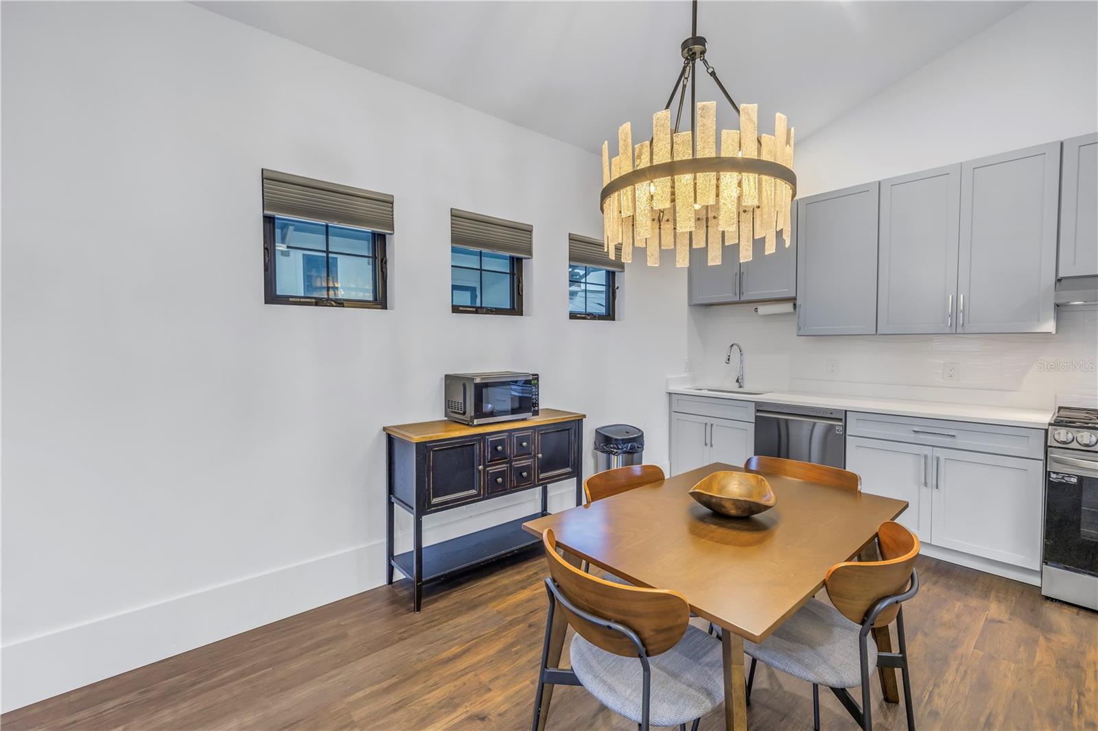 SPRING HILL REV - Residential