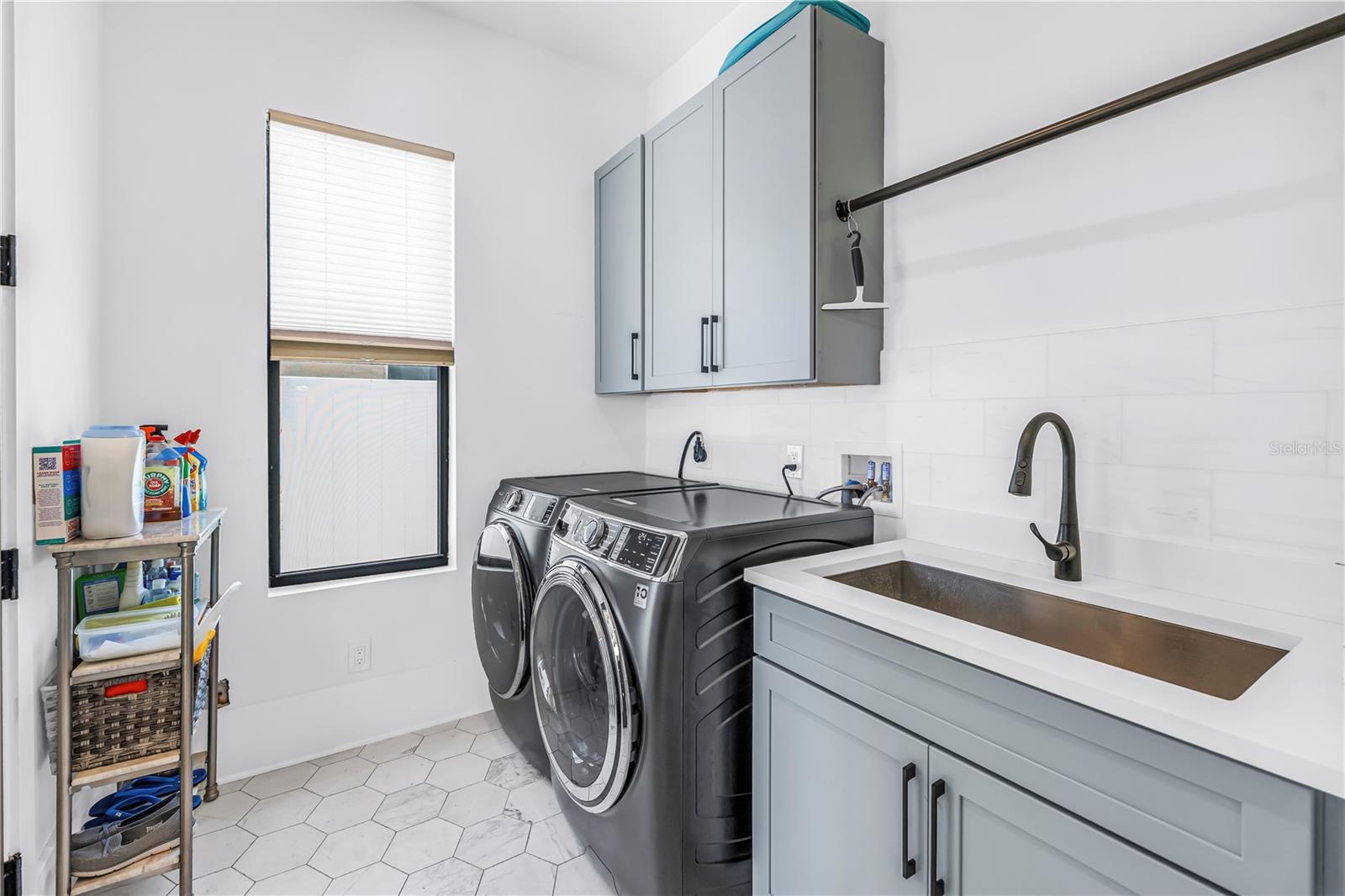 SPRING HILL REV - Residential