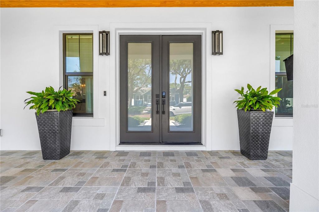 Photo of 770 21st Avenue N, St Petersburg, FL 33704 (MLS # TB8497527)