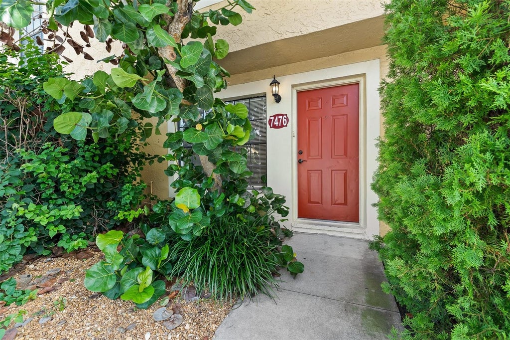 Photo of 7476 Woodburn Court #38, Winter Park, FL 32792 (MLS # O6434437)