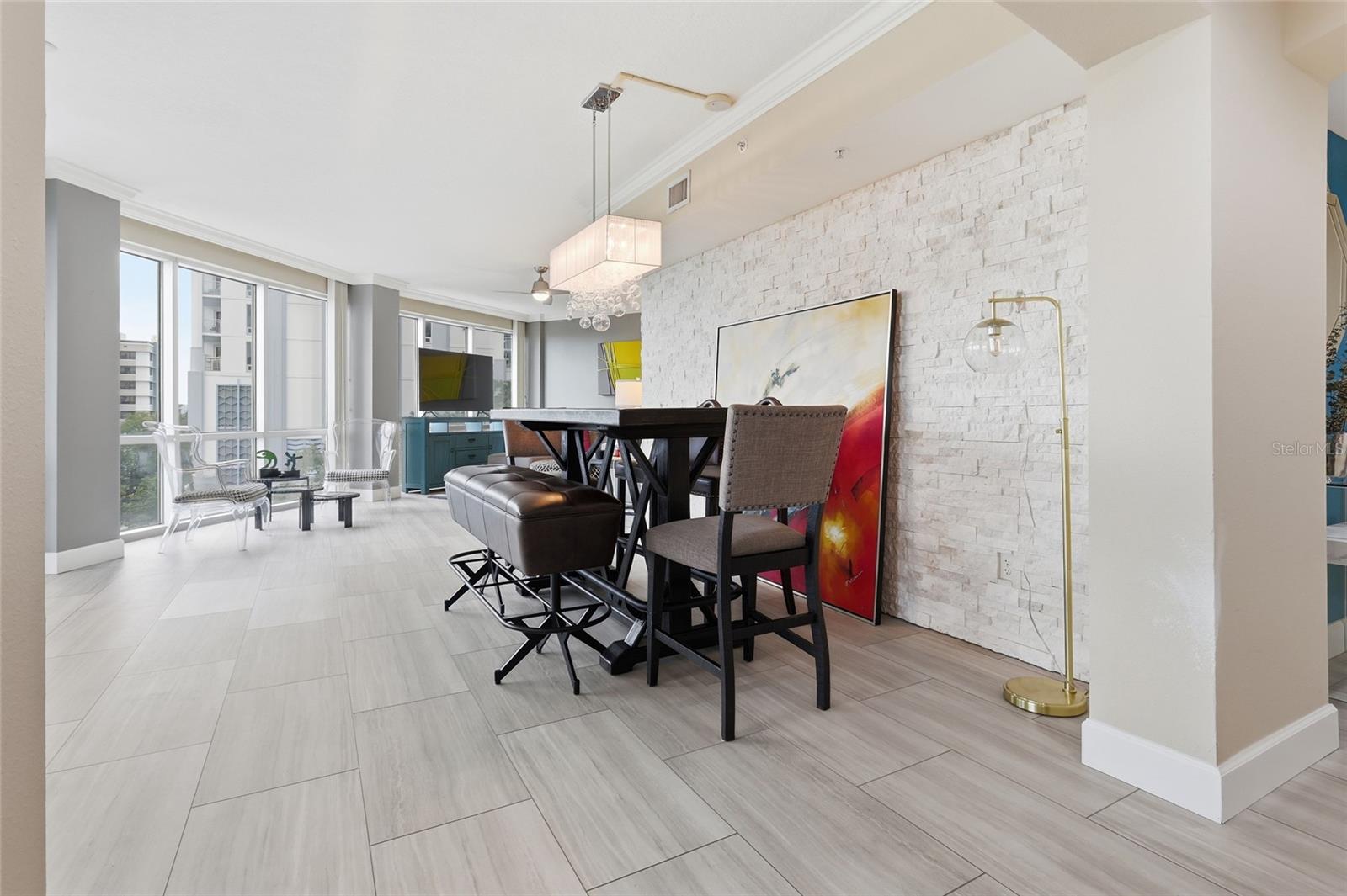 322 E CENTRAL BOULEVARD 501