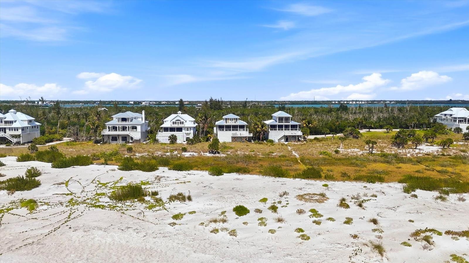 ISLAND HARBOR BEACH CLUB SEC 01 - Residential