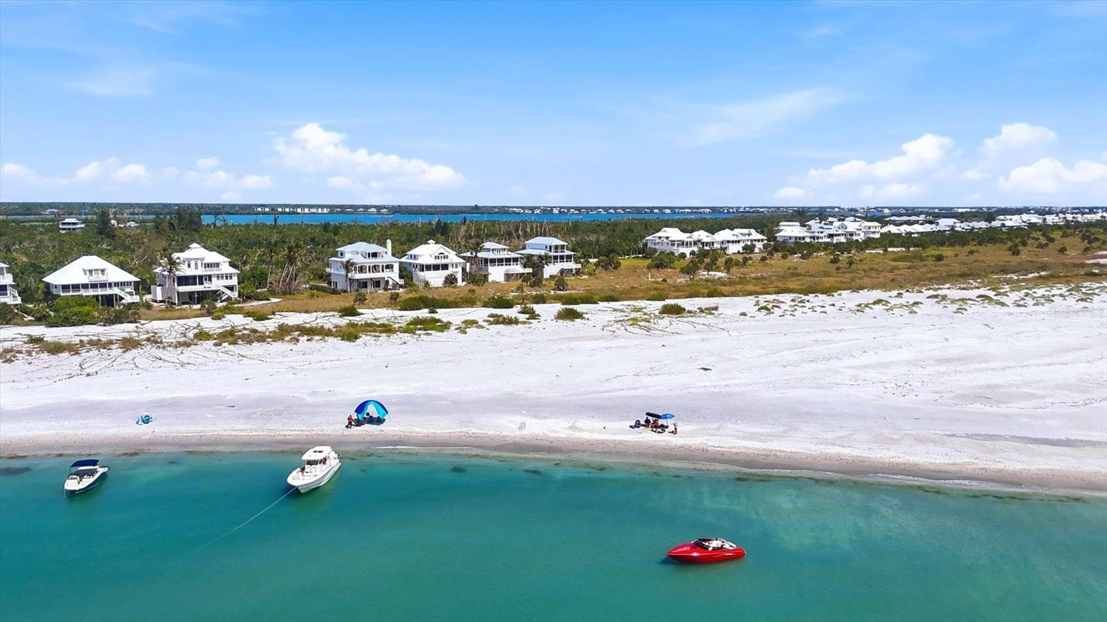 ISLAND HARBOR BEACH CLUB SEC 01 - Residential