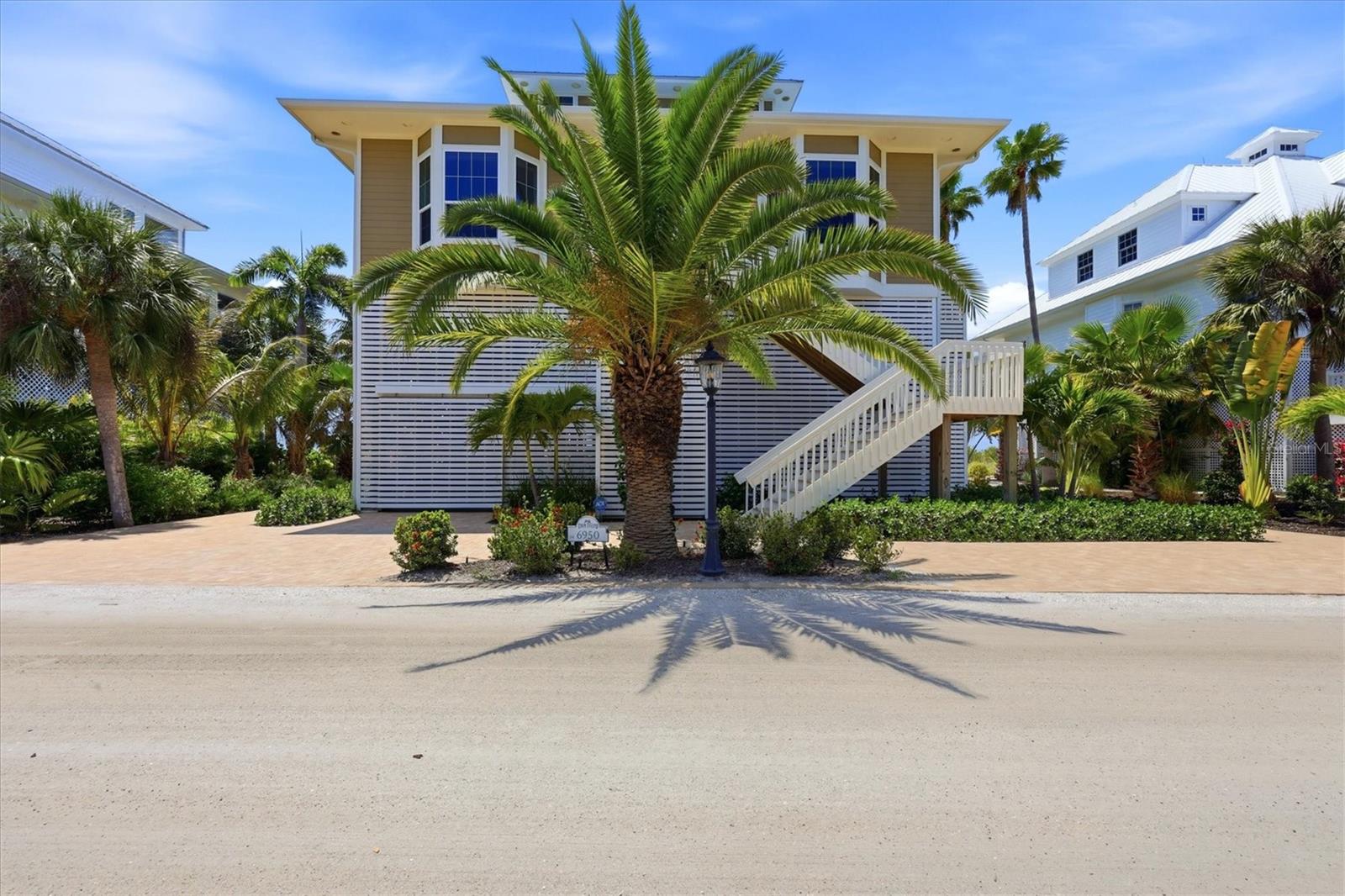 ISLAND HARBOR BEACH CLUB SEC 01 - Residential