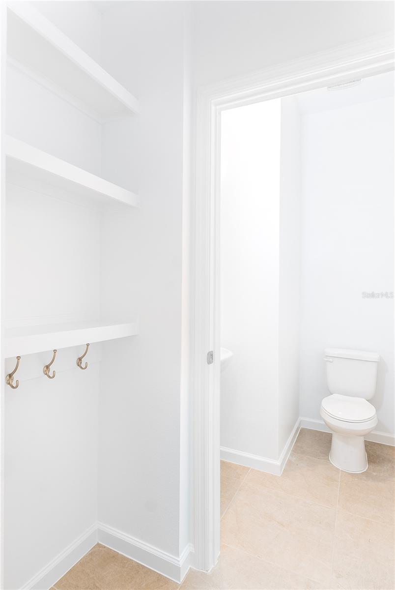 SPRING ISLE PALMS - Residential