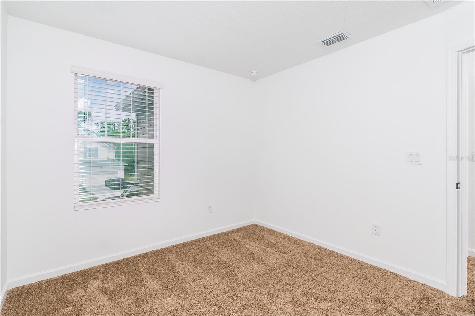 SPRING ISLE PALMS - Residential