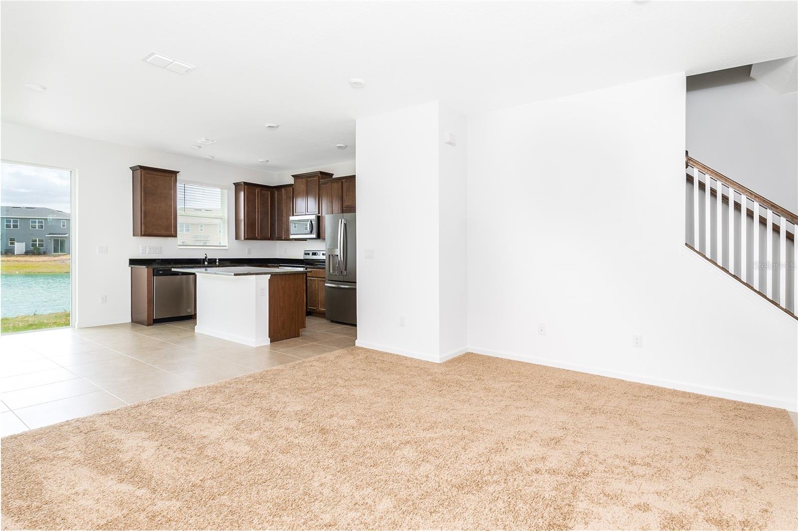 SPRING ISLE PALMS - Residential