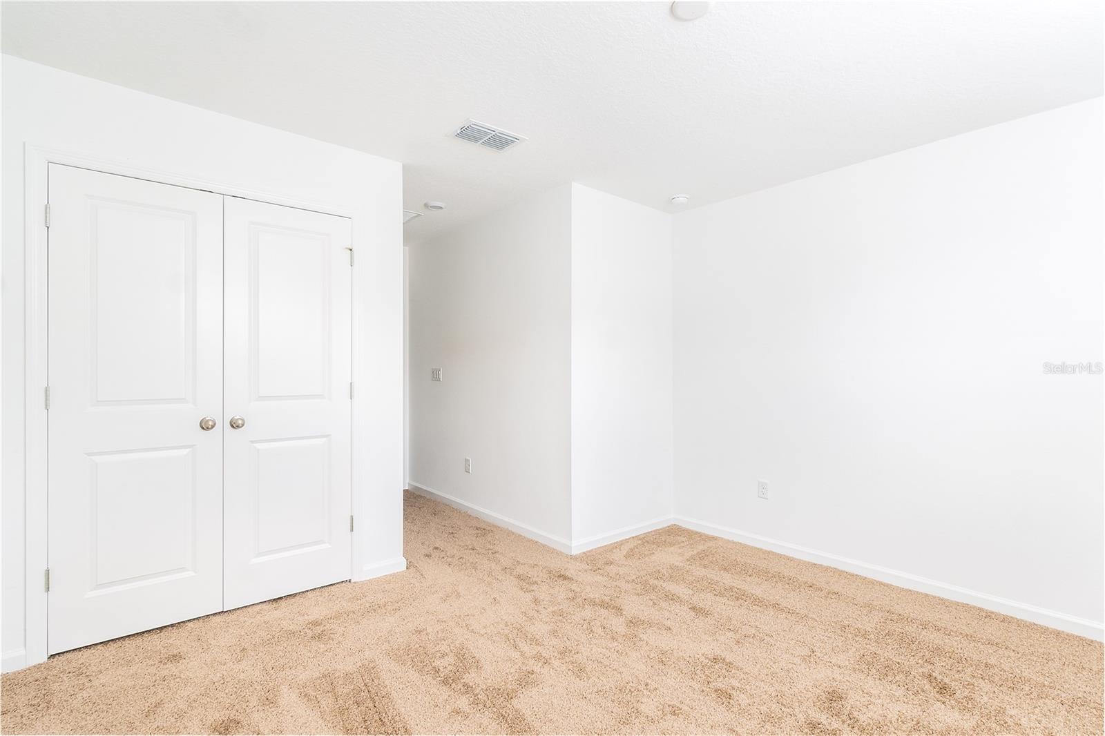 SPRING ISLE PALMS - Residential