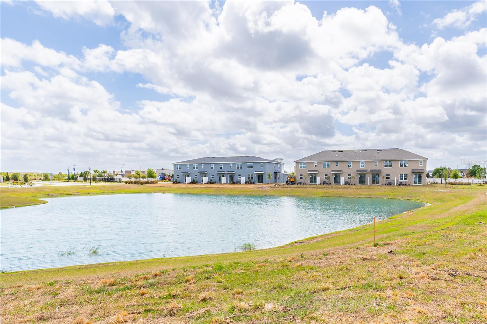 SPRING ISLE PALMS - Residential