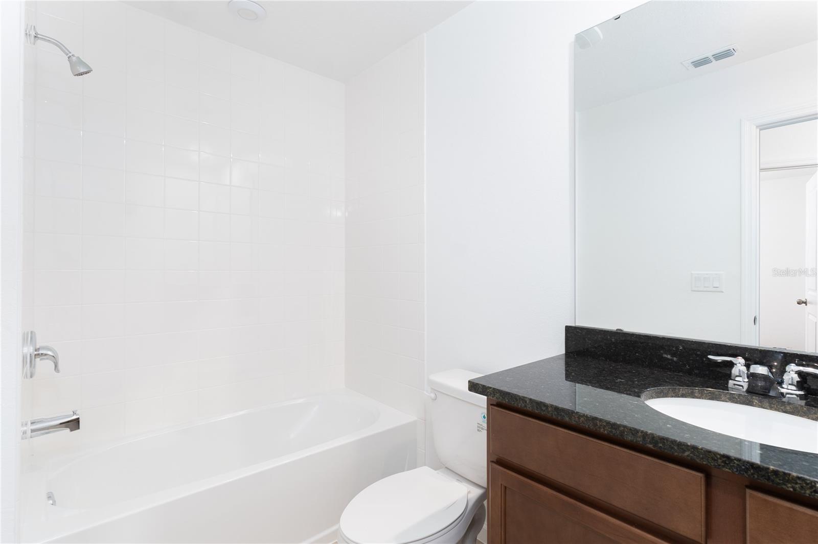 SPRING ISLE PALMS - Residential