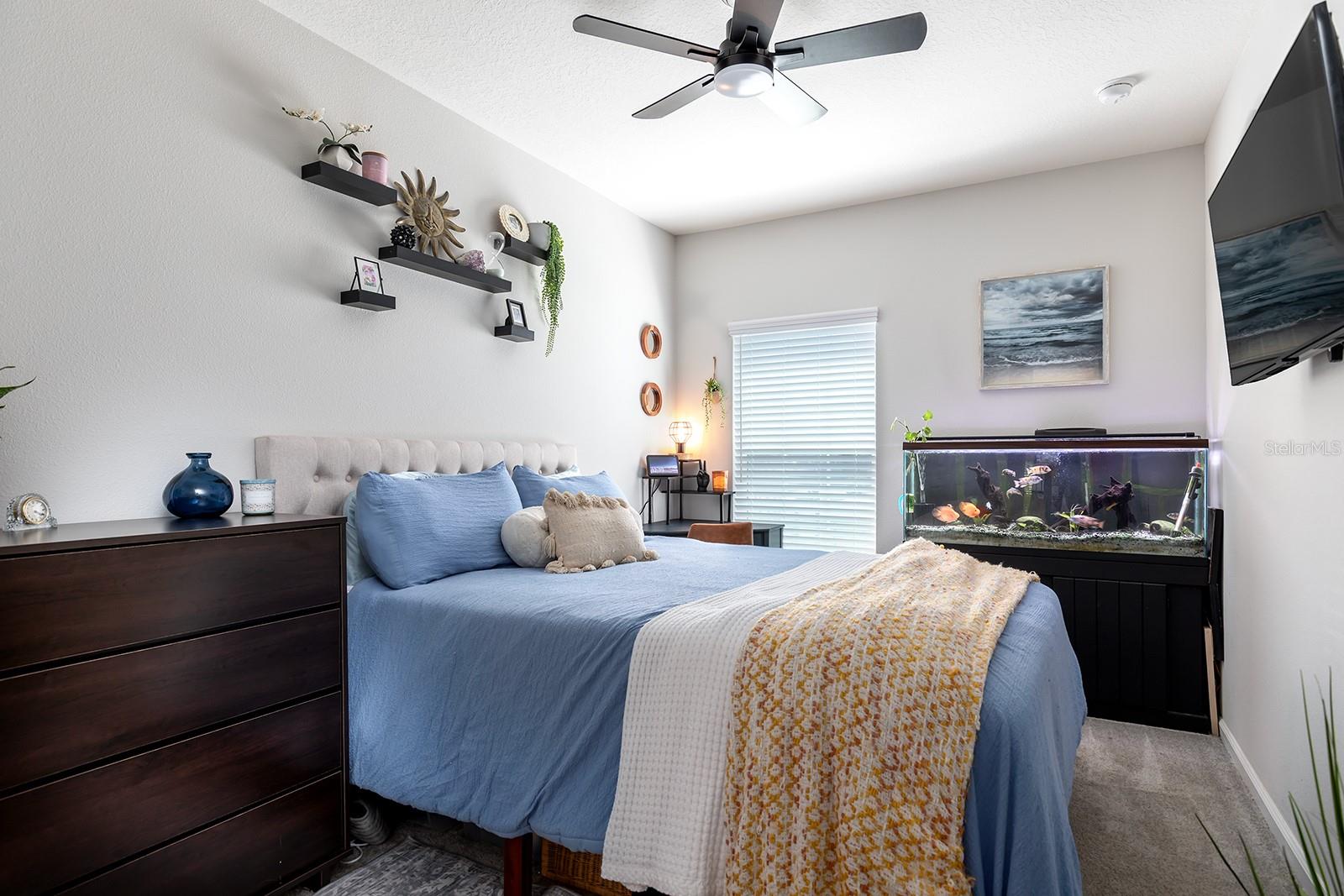 TOWNS AT LAKE MONROE COMMONS - Residential