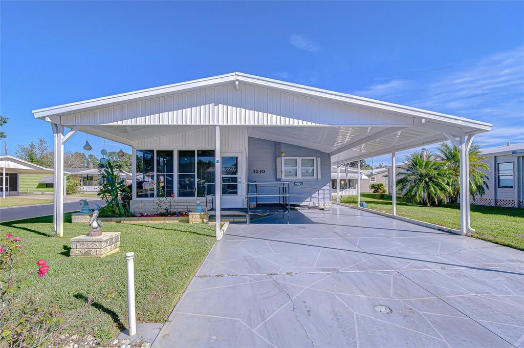 Photo of 3210 Moonlight Street, Wesley Chapel, FL 33543 (MLS # TB8457076)