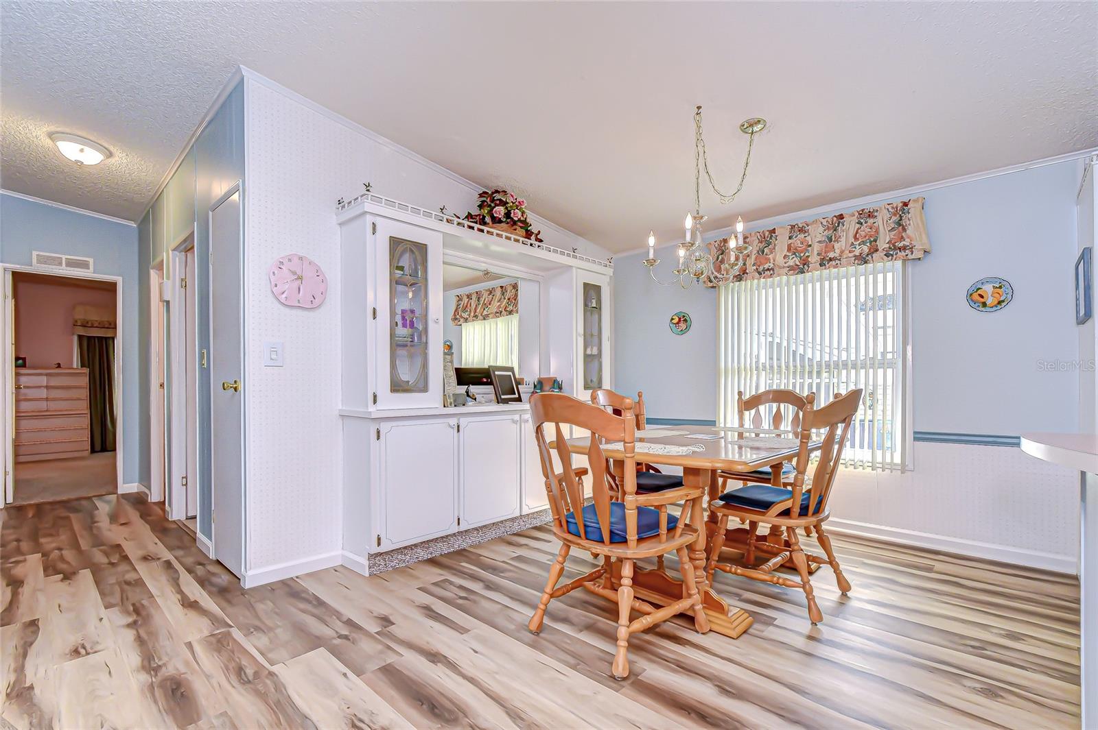 TIMBER LAKE ESTATES - Residential