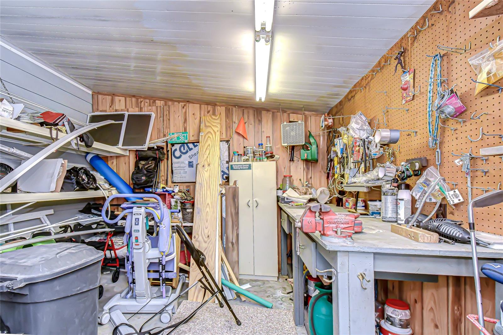 TIMBER LAKE ESTATES - Residential