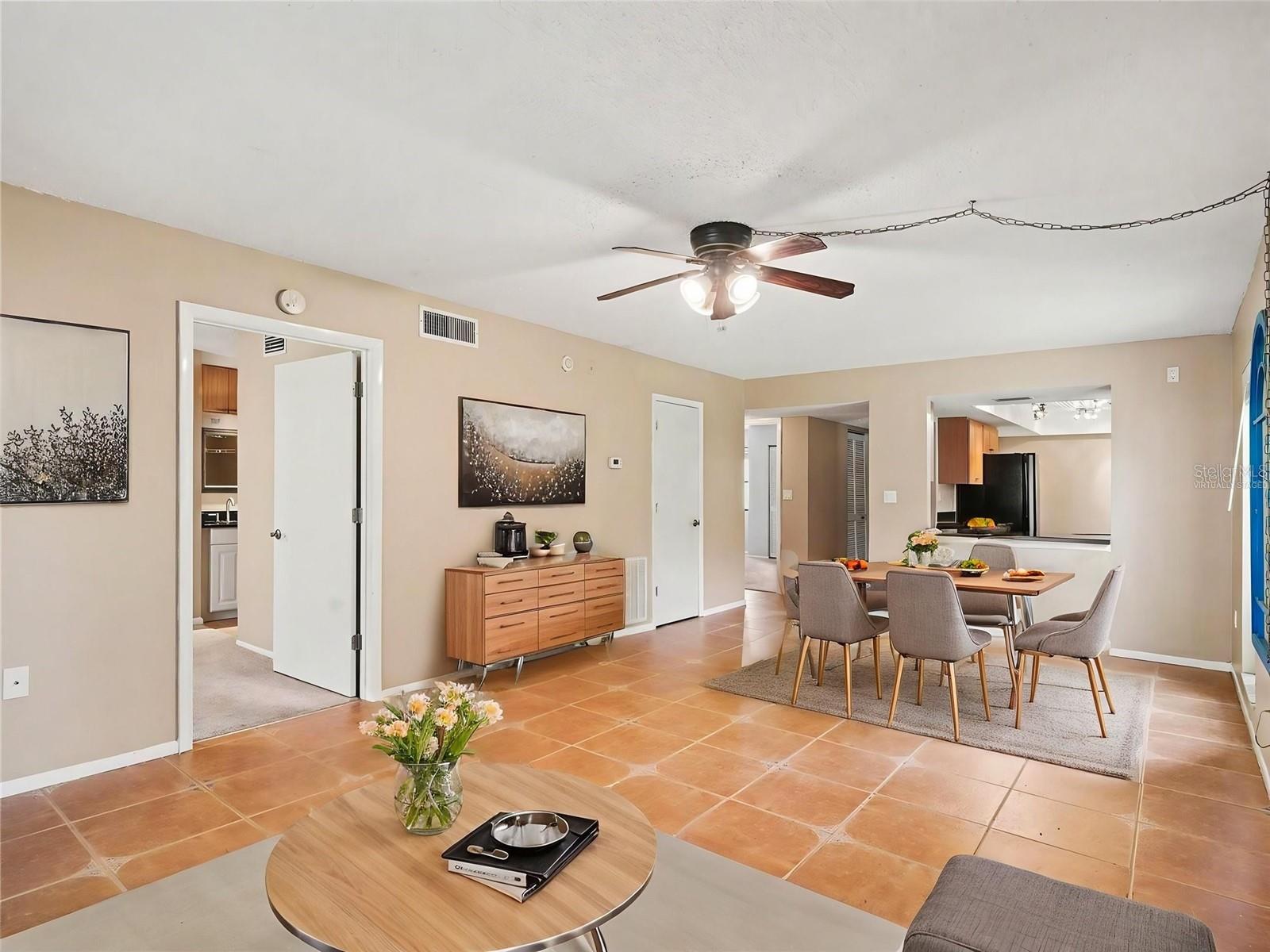 CROSSINGS - Residential