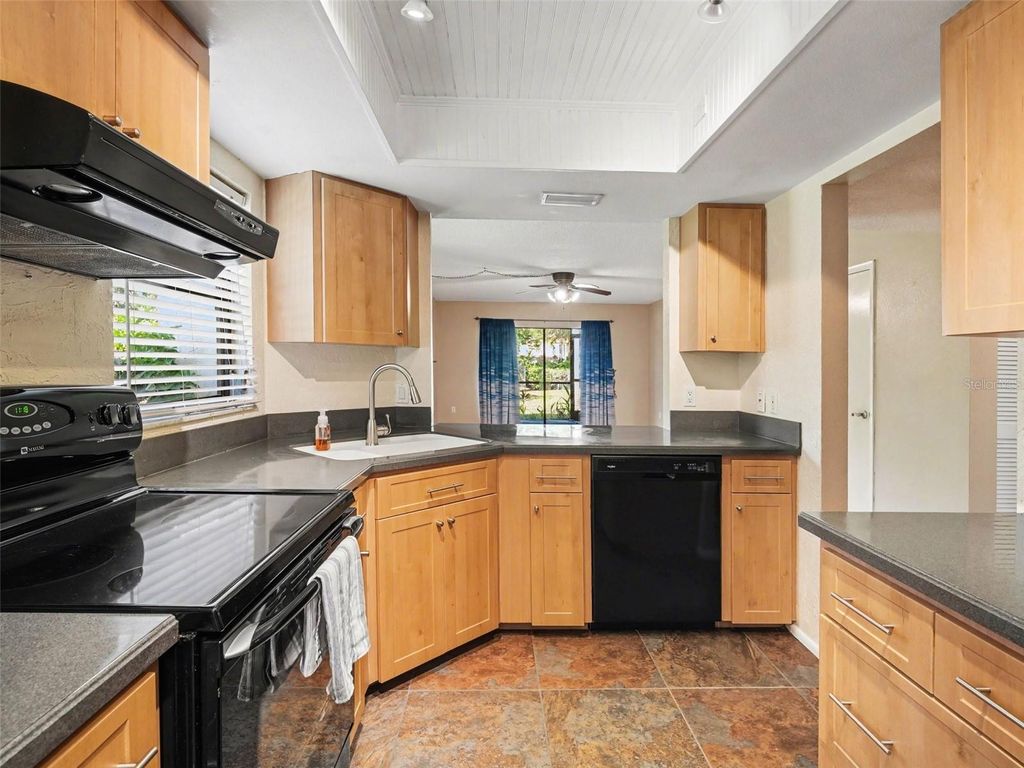 Photo of 7205 Curtiss Avenue 1a Avenue #1A, Sarasota, FL 34231 (MLS # A4690836)