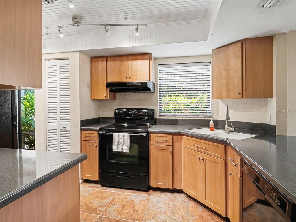 Photo of 7205 Curtiss Avenue 1a Avenue #1A, Sarasota, FL 34231 (MLS # A4690836)