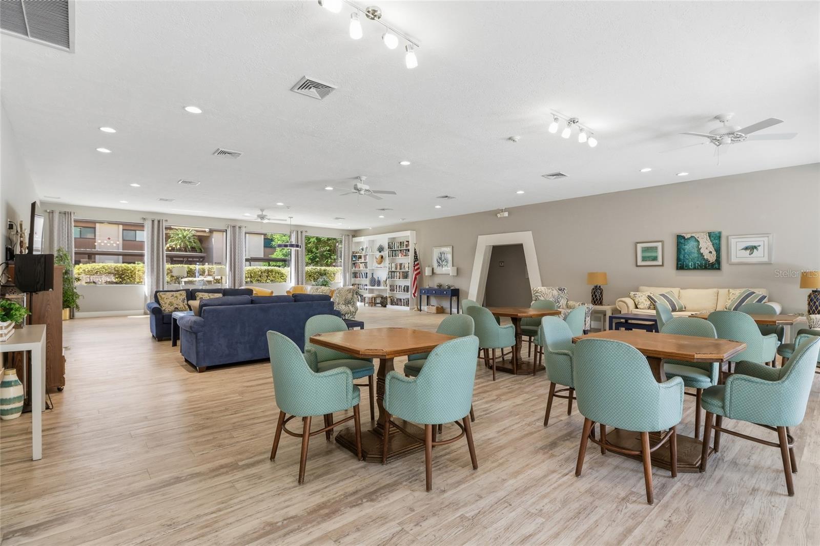 FOREST LAKES VILLAGE 1 - Residential