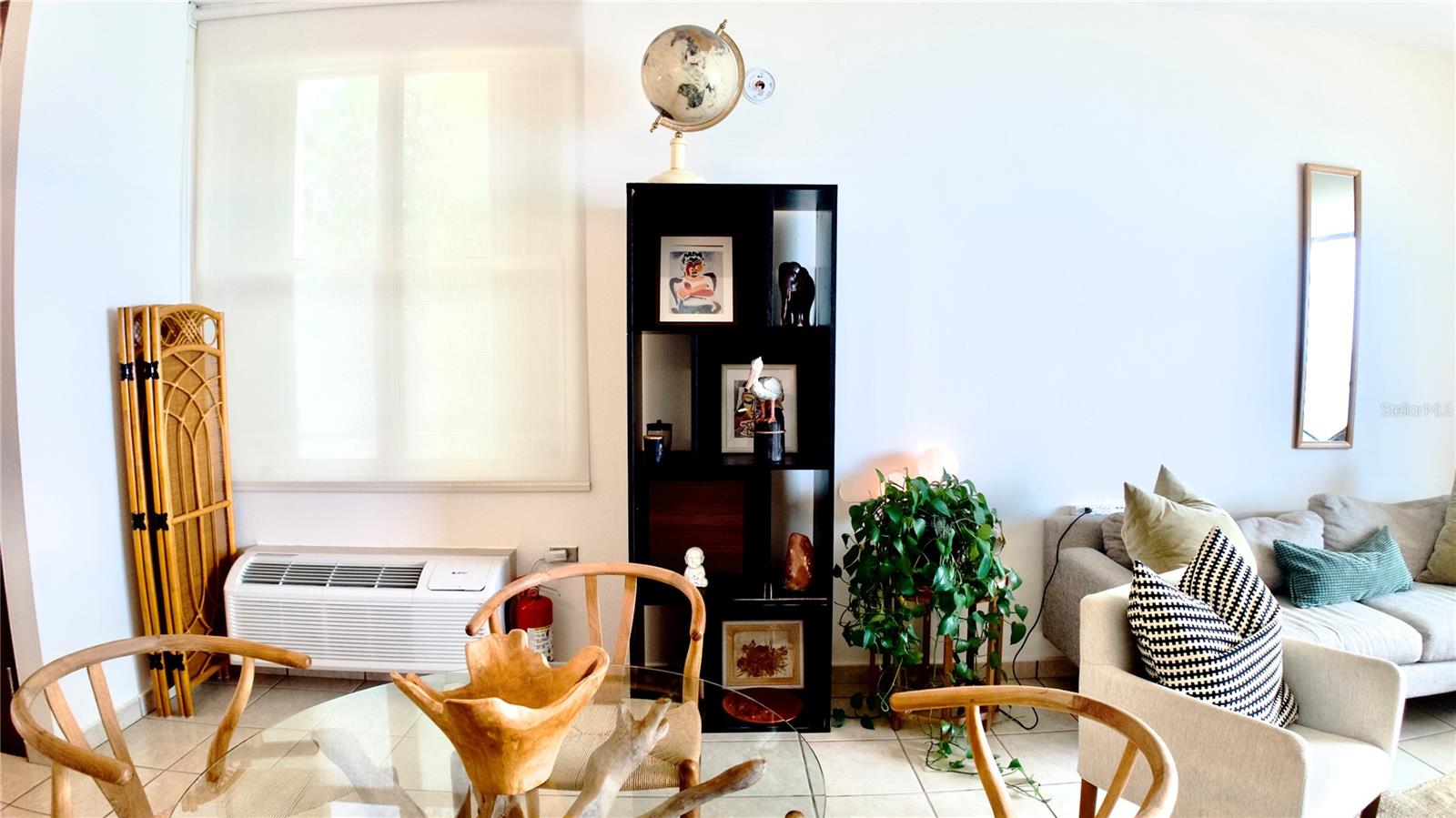 PELICAN REEF - Residential