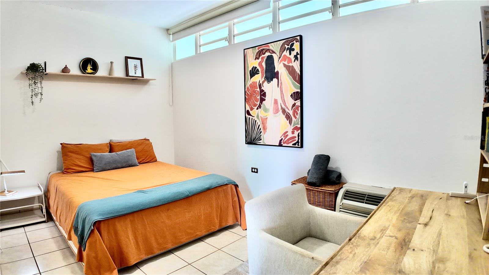 PELICAN REEF - Residential