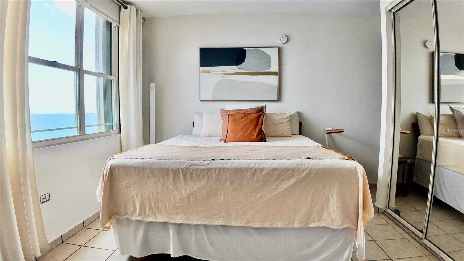 PELICAN REEF - Residential