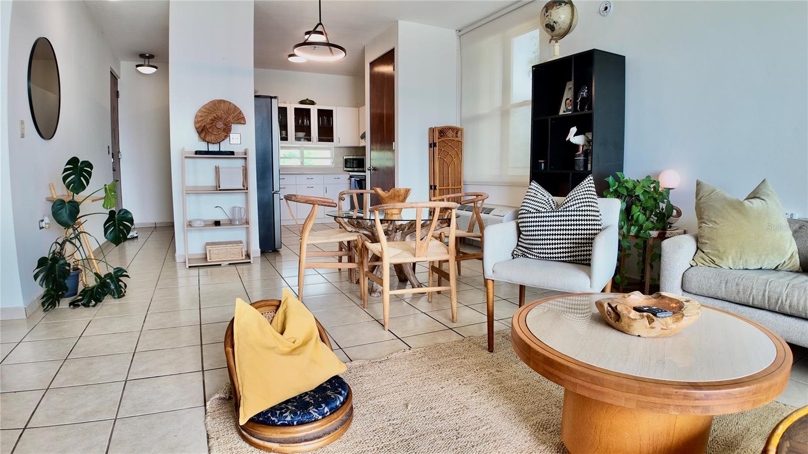 PELICAN REEF - Residential