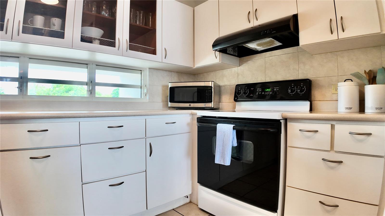 PELICAN REEF - Residential