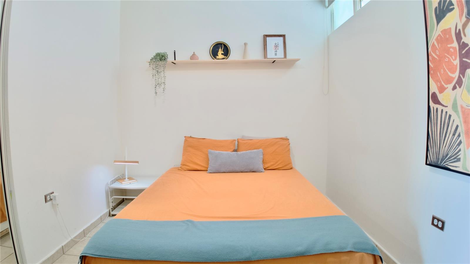 PELICAN REEF - Residential